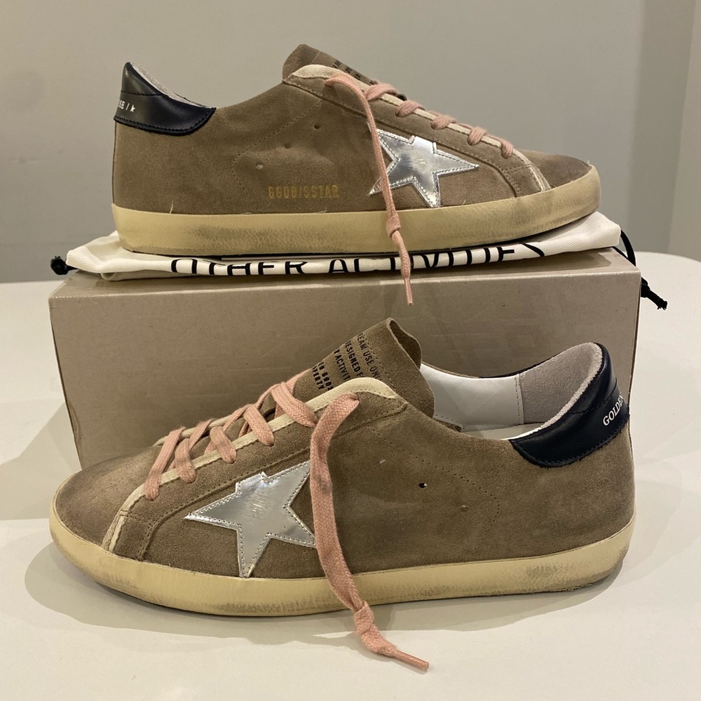 Golden Goose Superstar Sneaker Taupe Suede/Silver/Dark Blue sz 40 New in Box - Picture 4 of 15